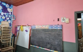 Apóstoles: "Una pincelada de cambio", el Municipio transforma entornos educativos pintando escuelas