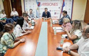 Misiones: El Gobierno Provincial acordó aumento a personal de salud con los gremios ATE y UPCN
