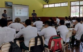Jóvenes apostoleños participaron en charlas de Educación Financiera