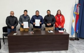 Articulación público-privado: Pinturas Misioneras y el Instituto Sanmartiniano firman convenio de cooperación técnica