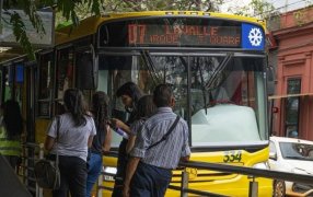 Misiones: El transporte público será libre y gratuito en toda la provincia, la disposición alcanza a los servicios urbanos, suburbanos e interurbanos operados por empresas que utilicen el sistema de boleto electrónico