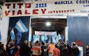 Apóstoles: Multitudinario cierre de campaña del Candidato a Intendente "Tito" Vialey