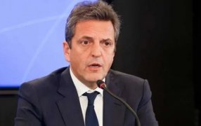 Anunciaron un 7%: Sergio Massa cruzó a las petroleras y dijo que no pueden aumentar los combustibles más del 4,5%