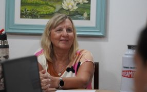 Reunión de Trabajo entre la Intendente de Apóstoles, María Eugenia Safrán y la Presidente del del Consejo de Profesionales en Educación Física de Misiones, Yolanda Andino