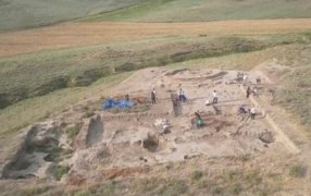 Hallan en Azerbaiyán una bodega de 3.500 años de antigüedad: El descubrimiento es obra de un equipo de arqueólogos italianos