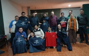 Apóstoles: Entrega de nueva vestimenta para el personal del Servicio de Traslado y el Centro de Contención El Refugio. la iniciativa busca mejorar las condiciones laborales y reconocer el esfuerzo y dedicación de los trabajadores