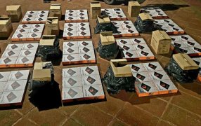 La Policía de la provincia de Misiones interceptó un vehículo con contrabando de cocinas eléctricas, tipo anafes en la localidad de Puerto Rico