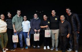 Apóstoles: Concurso "Dulce y Mate" en la Expo Dulce y Sabores, que buscaba promover la creatividad y la innovación en la elaboración de productos dulces y salados inspirados en la tradicional yerba mate