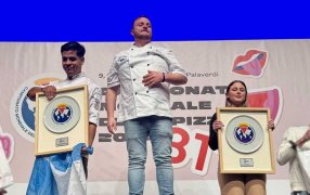 Argentina sube al podio por primera vez en su historia, en el 31° Campeonato Mundial de la Pizza celebrado en Parma, Italia
