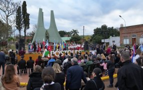 Apóstoles rindió homenaje a sus raíces celebrando 127° Aniversario de la Llegada de los Primeros Inmigrantes