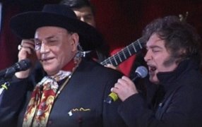 El Presidente Javier Milei, en Jesús María: Cantó con el Chaqueño Palavecino y agradeció a Córdoba