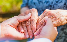 Posadas: El Hospital Dr. Ramón Madariaga innova con terapias avanzadas para el tratamiento del Parkinson