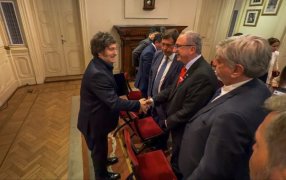 Hugo Passalacqua se reunió con el Presidente Javier Milei y Gobernadores para fortalecer el diálogo entre Nación y Provincias