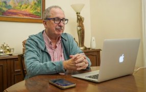 Passalacqua: "Informo que, ante la gran demanda, vamos a prorrogar una vez más la moratoria del Impuesto Provincial Automotor en Misiones"