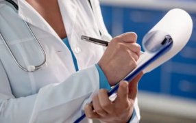 El número, una por una: Prepagas aumentan hasta 2,9% en Abril, cuánto subirán las cuotas y qué empresas ya lo confirmaron