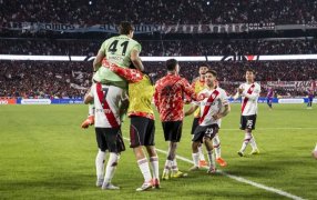 Para el infarto: River Plate lo empató en la última y eliminó por penales a San Lorenzo de Almagro para meterse en cuartos
