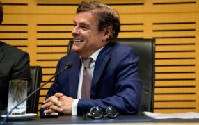 Rovira anunció una nueva batería de Proyectos de Leyes: Bono verde, trazabilidad yerbatera y un bono soberano para obras de infraestructura