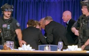 Tiroteo en la cena de corresponsales de la Casa Blanca: El Presidente Donald Trump ileso, un agente baleado y el sospechoso identificado como residente de California