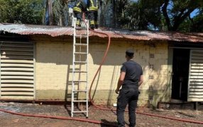 Sofocaron un principio de incendio en un secadero sobre la Ruta Nacional N° 14, en la localidad misionera de San Vicente