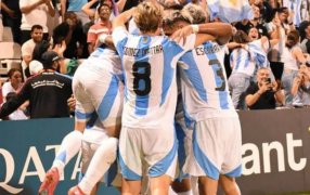Con un gol de Facundo Jainikoski, la Selección Argentina venció a Túnez y aseguró su lugar en la próxima fase del Mundial Sub-17
