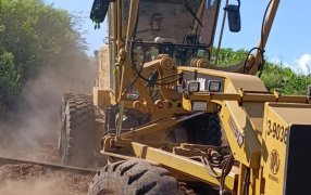 Misiones: La DPV hace mejoras de caminos en la Colonia Espejón del Municipio de 25 de Mayo