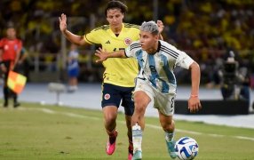 Argentina no pudo con Colombia y se despidió muy temprano del Sudamericano Sub 20 y del Mundial