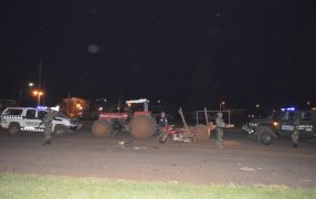 Tenencia de arma de uso civil, invasión de propiedad y delitos contra la flora silvestre