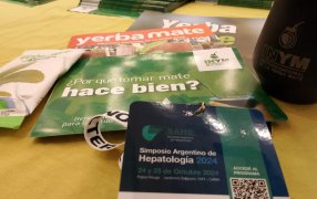 La yerba mate en Simposio Argentino de Hepatología
