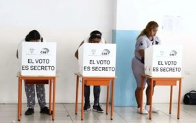 Elecciones en Ecuador: Se elige Presidente en un clima de tensió tras magnicidio y atentados