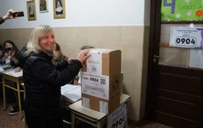 Apóstoles: Aplastante triunfo de María Eugenia Safrán fue reelecta como Intendenta con el 38% de los votos