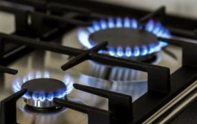 El Programa Provincial Ahora Gas llega al Municipio misionero de Apóstoles con precios bajos, la venta de la recarga de garrafa de 10 kilos a solo 10.500 pesos