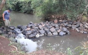 Apóstoles: La C.O.S.P.A.L., solicita extremar el uso del agua potable porque está gravemente afectado el cauce del Arroyo Chimiray Mini por la escasez de lluvias y se han detectados embalses clandestinos