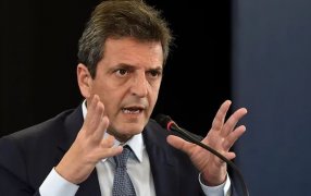 Bonos: Recompra de deuda, el Gobierno sospecha una filtración que derivó en maniobras especulativas