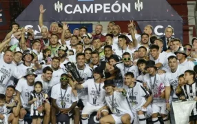 Central Córdoba de Santiago del Estero, campeón de la Copa Argentina tras vencer a Vélez Sarsfield