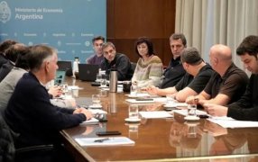 Suma fija para jubilados y trabajadores, precios y PyMEs: Las medidas que dará a conocer Massa