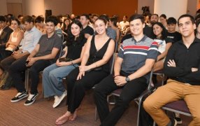 Blend de la Renovación Neo: Soplan vientos de cambio en las nuevas generaciones frente a un escenario en permanente cambio, la gestión del Presidente Javier Milei abrió un nuevo escenario