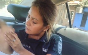 Posadas: Policías de Misiones le salvaron la vida a una niña de nueve años que se atragantó con un caramelo