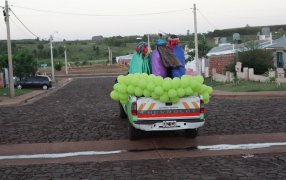 Caravana de los Reyes Magos en Apóstoles: Este evento es uno de los más esperados por los niños y familias de la ciudad, ya que les brinda la oportunidad de vivir una experiencia mágica y emocionante
