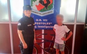 Apóstoles: Investigadores de la Unidad Regional VII lograron recuperar una bicicleta que le fuera sustraída a "Polaquito"