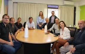 Reunión sobre la presencia de la yerba mate en India