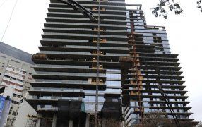 Datos del INDEC: La industria y la construcción cayeron en Junio y confirman que la economía se está frenando