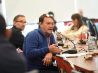 Cacho Bárbaro reclama una