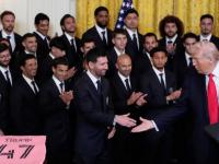 Lionel Messi y el plantel