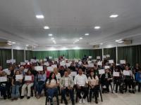 Apóstoles: Cerca de ochen