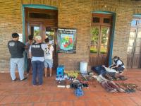 Cayeron dos individuos de