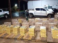 Camioneta con cigarrillos