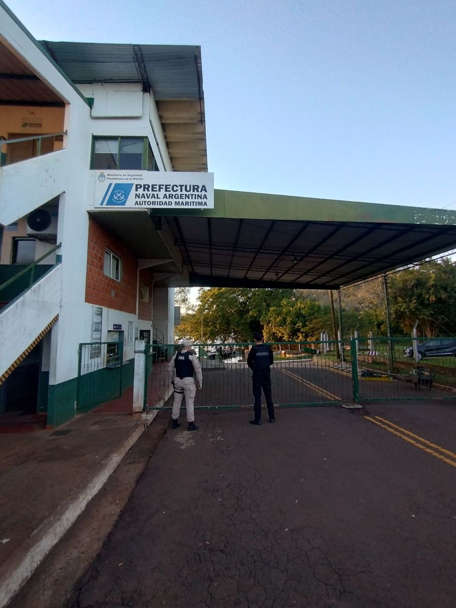 La crecida del Río Uruguay mantiene cerrados tres pasos internacionales entre la provincia de Misiones y la República Federativa del Brasil