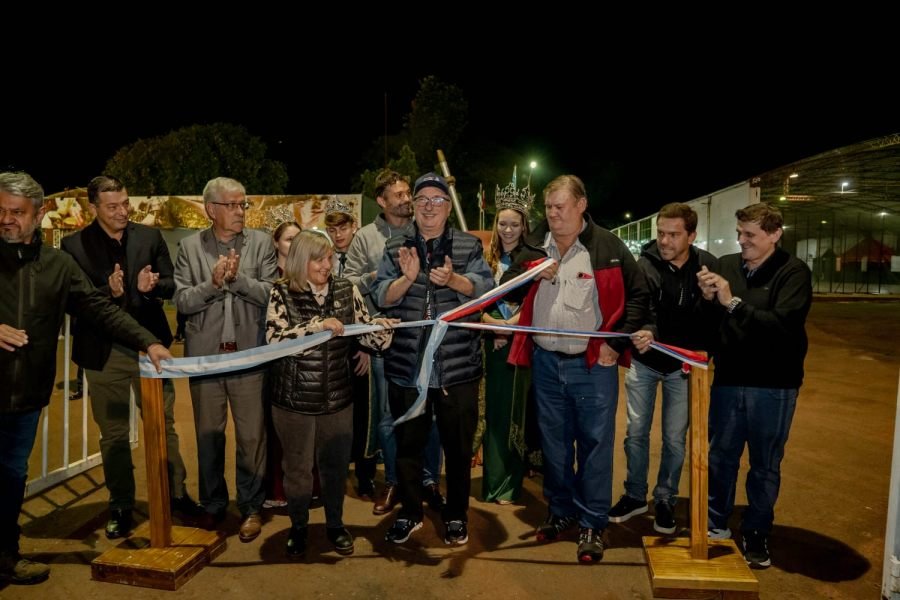 La Fiesta del Pescado de Cultivo en Apóstoles: El día viernes quedó inaugurada  oficialmente su segunda edición