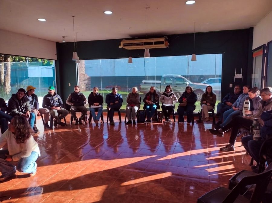 El Municipio de Apóstoles reunió a productores y técnicos en una jornada sobre producción orgánica