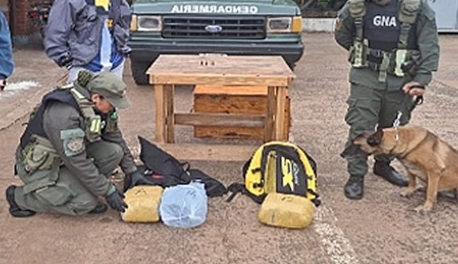 Gendarmería Nacional halló el estupefaciente mientras inspeccionaba el rodado